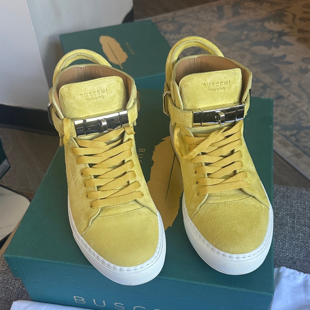 Buscemi 100MM Camoscio High-Tops in Sun/Yellow color (size 41/8 US)